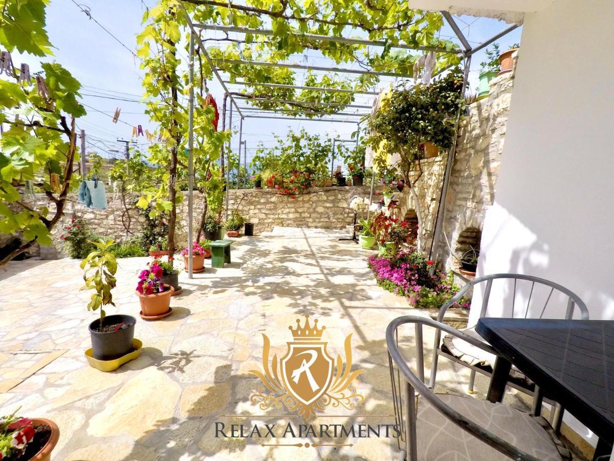 Paradise Palm Beach Apartment In Sarande Sarandë Exterior foto